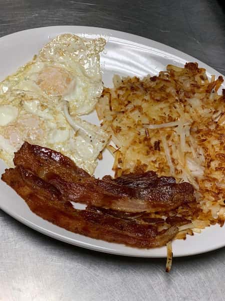 2 Eggs, Choice of Meat and Hashbrowns