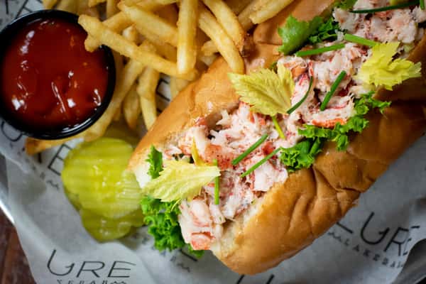 lobster roll