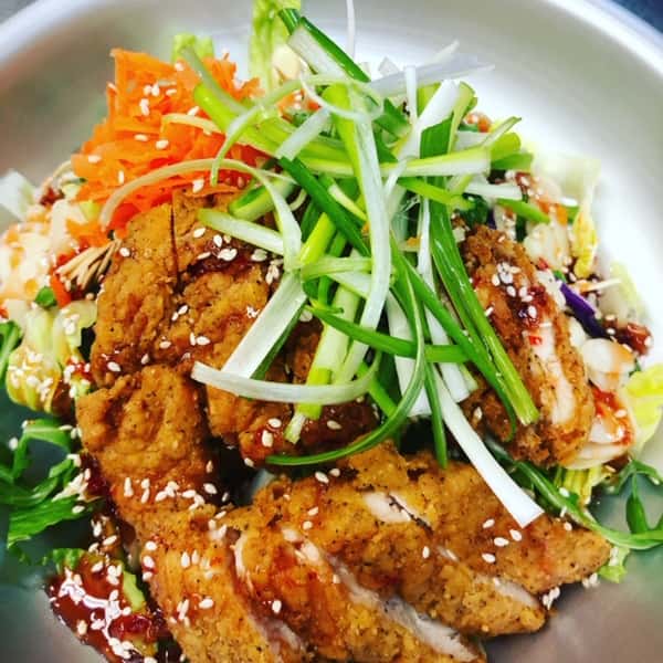 Crispy Chicken Salad