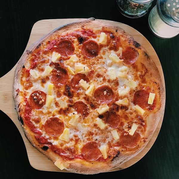 Italian & Hawaiian Pizza