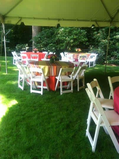 table outside with flowers in the middle