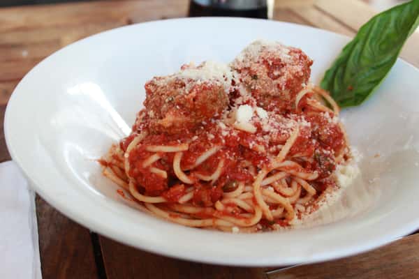 SPAGHETTI & MEATBALLS