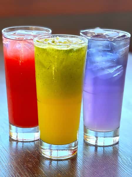 HOUSE-MADE LEMONADES