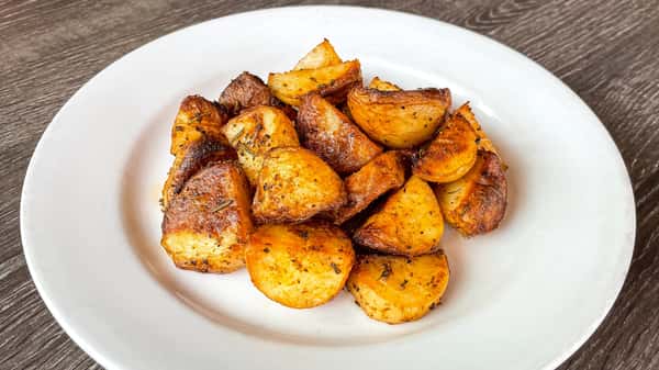 ROASTED ROSEMARY POTATOES