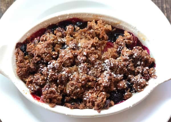 MIXED BERRY CRUMBLE