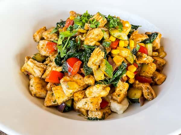 PRIMAVERA CHICKEN BOWL