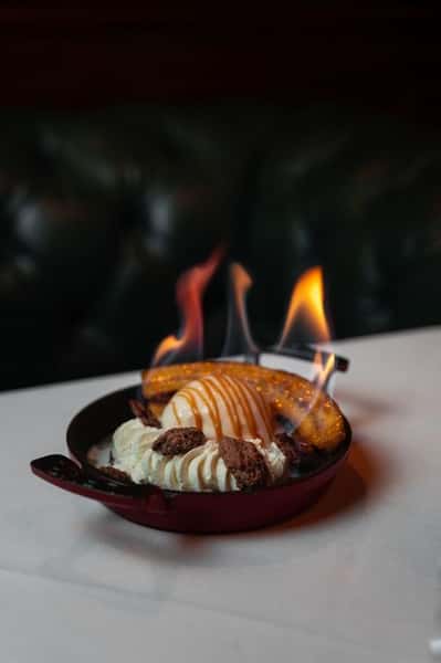 Bananas Fosters Cake