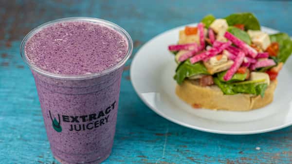 smoothies and healthy eats