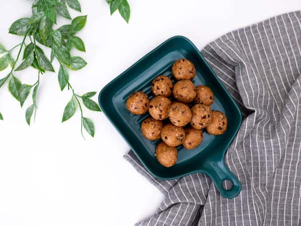 Peanut Butter Protein Balls