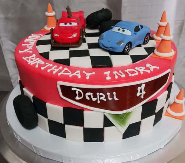 Race cars theme cake from Chennai Cafe 