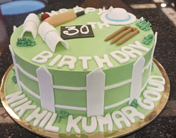 Cricket theme Birthday cake from Chennai Cafe