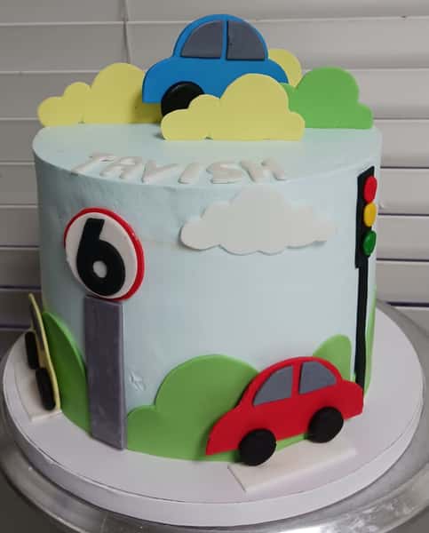 Cars theme cake from Chennai Cafe