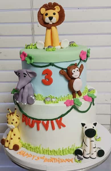 jungle 3 cake from Chennai Cafe