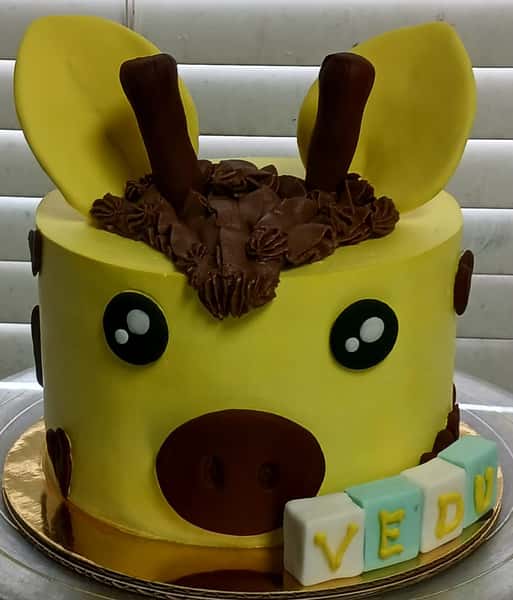 yellow mouse cake from Chennai Cafe