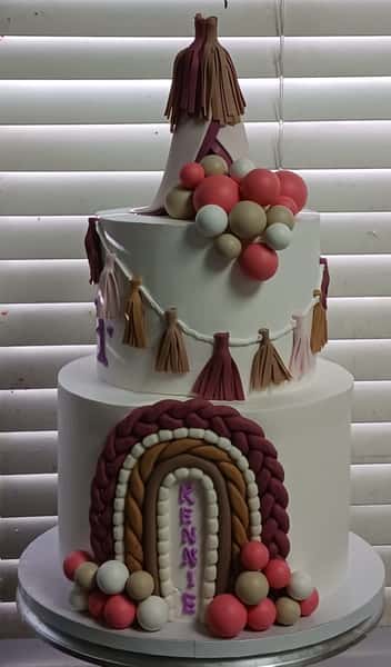 kids custom theme cake from Chennai Cafe