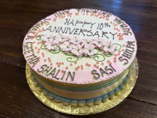 Flower custom theme cake from Chennai Cafe 