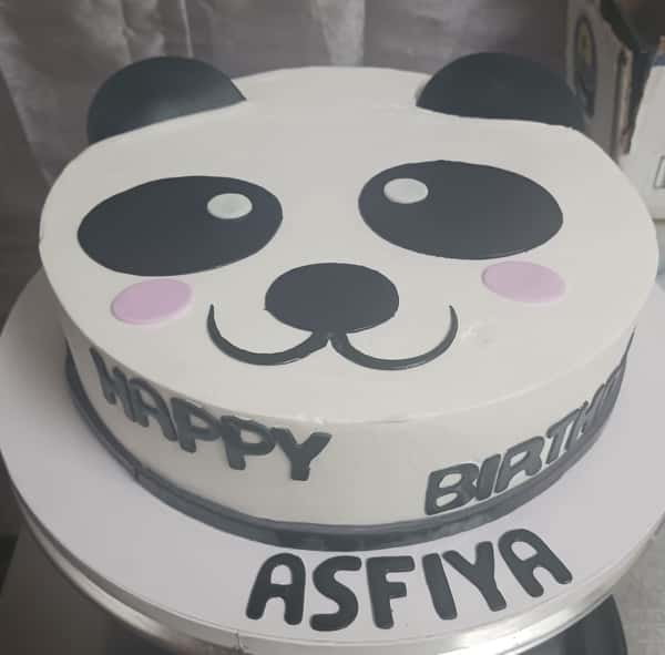 Panda theme cake from Chennai Cafe 