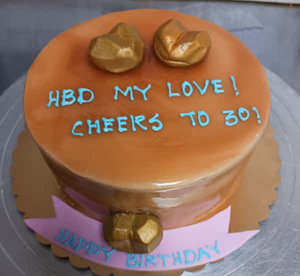 Caramel coffee cake from Chennai Cafe