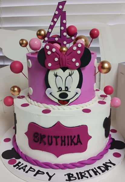 Chennai Cafe Micky mouse themed cake