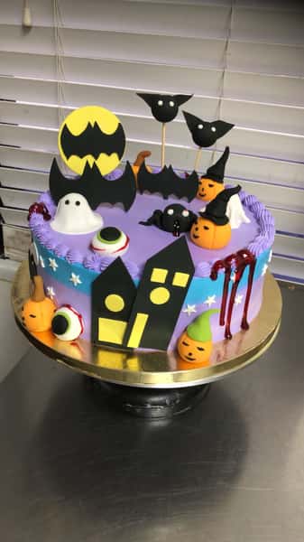 Halloween theme cake from Chennai Cafe