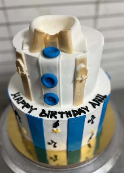 gentlemen cake