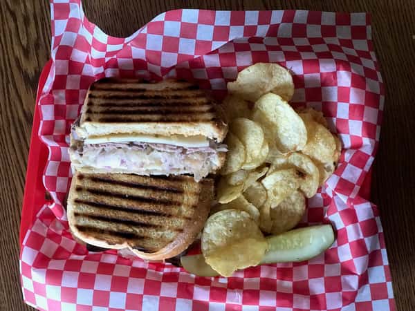 Sandwich and chips
