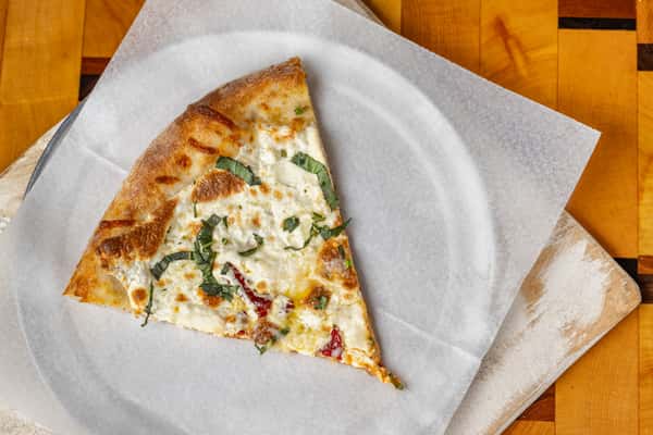 Spicy Bianca slice