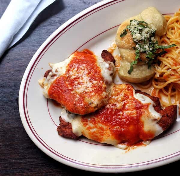 CHICKEN PARMESAN PASTA
