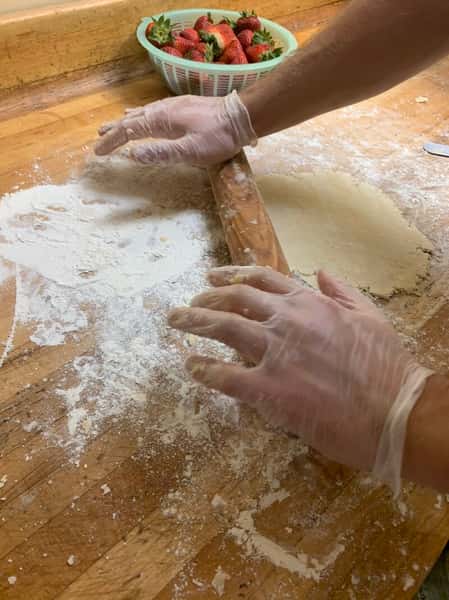 pastry_rolling