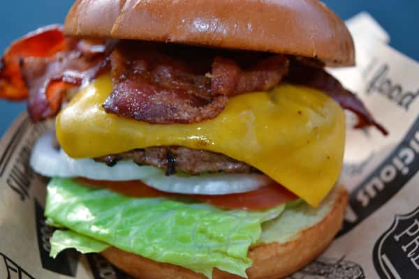 Bacon Cheddar Burger