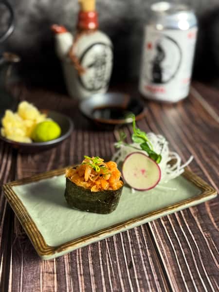 Spicy Yellowtail (Sushi)