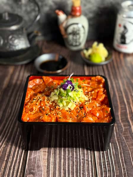 Spicy Salmon Don