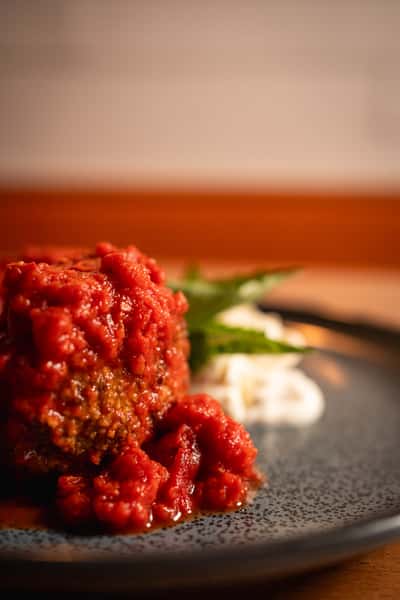 meat balls with tomato sauce