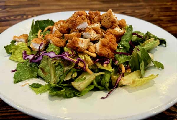 Seasame Crispy Chicken Salad