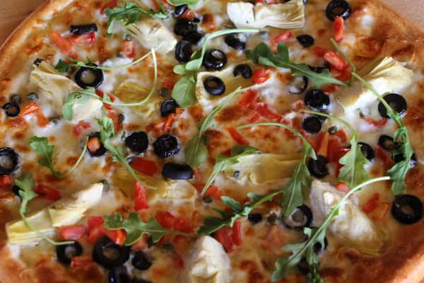 ARTICHOKE PIZZA