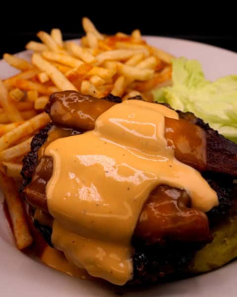 Bacon Beer Cheese Burger