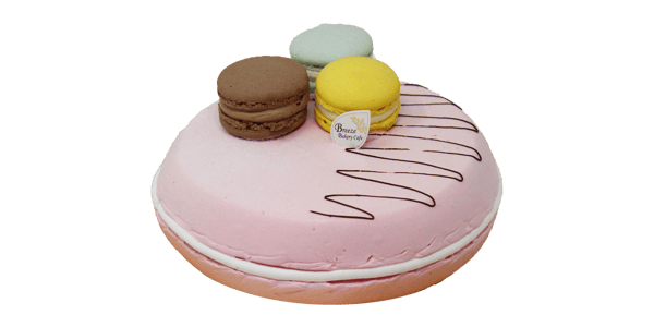 Queen Macaron Cake (7")