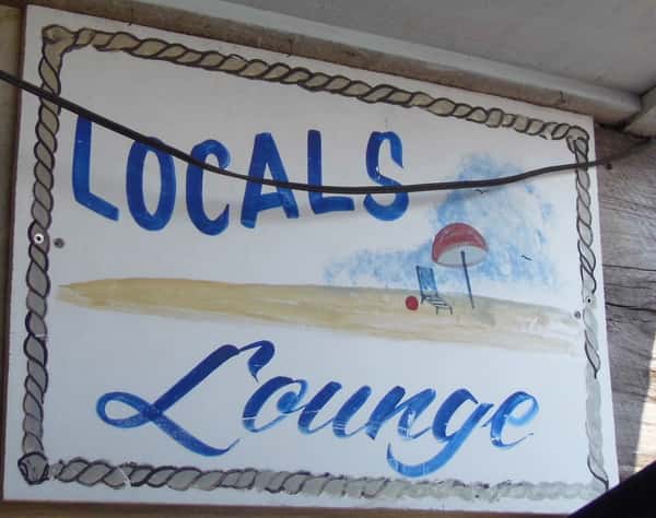 locals lounge