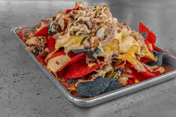 Classic Pulled Pork Nachos