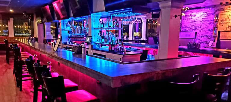 Bar photo 2