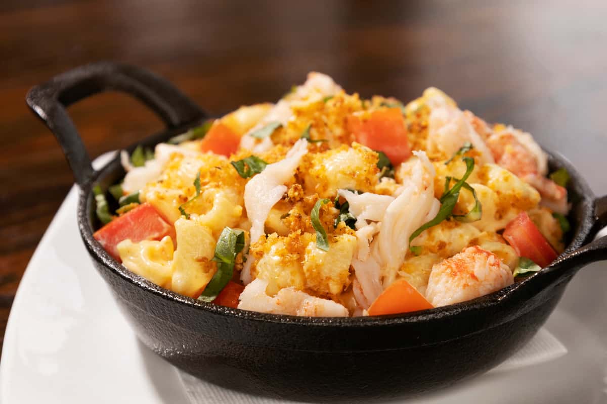 seafood mac and cheese