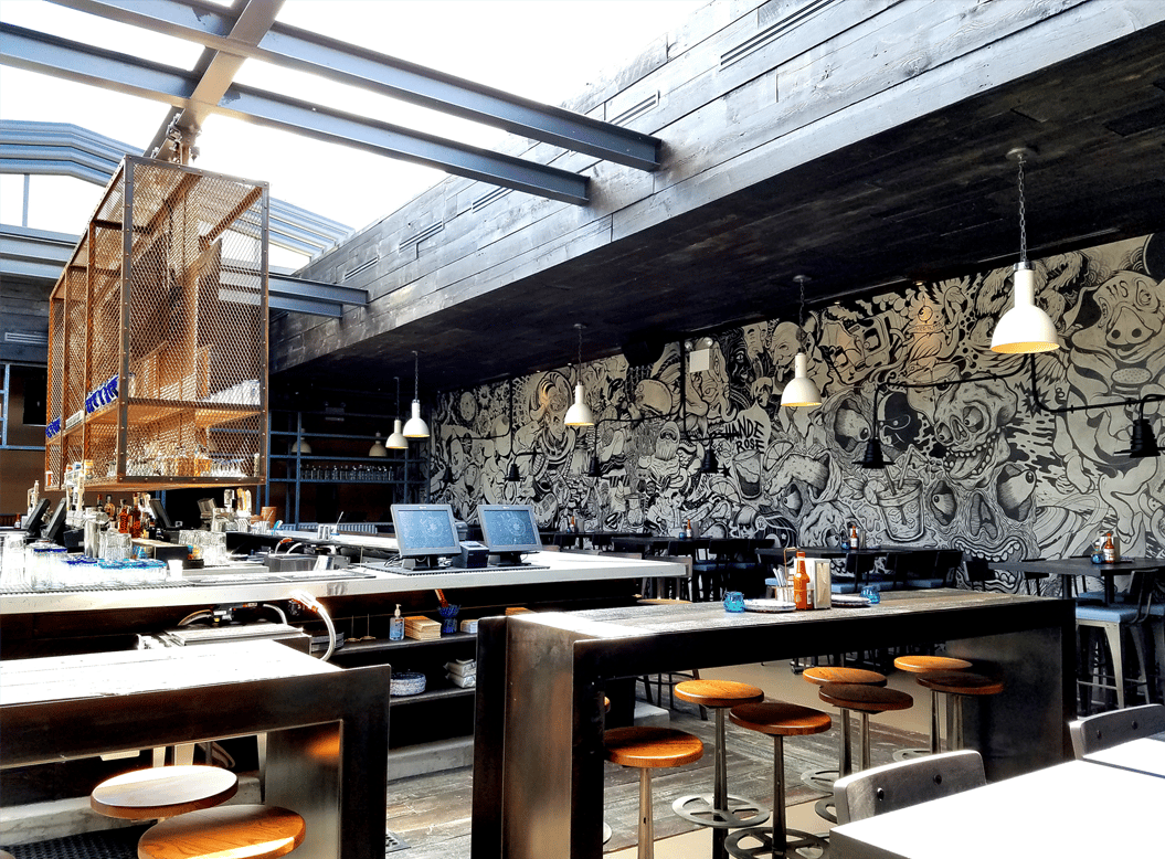 graffiti bar