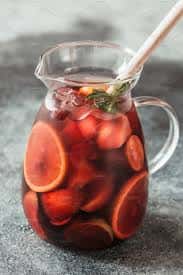 Red, White, lemon Lime, Blackberry or Spring (Fruity white flavored Sangria) Sangria 32 ounce (no ice)