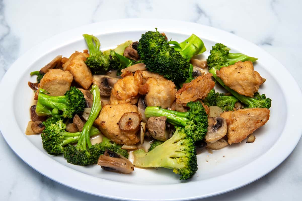 Chicken Broccoli & Mushrooms