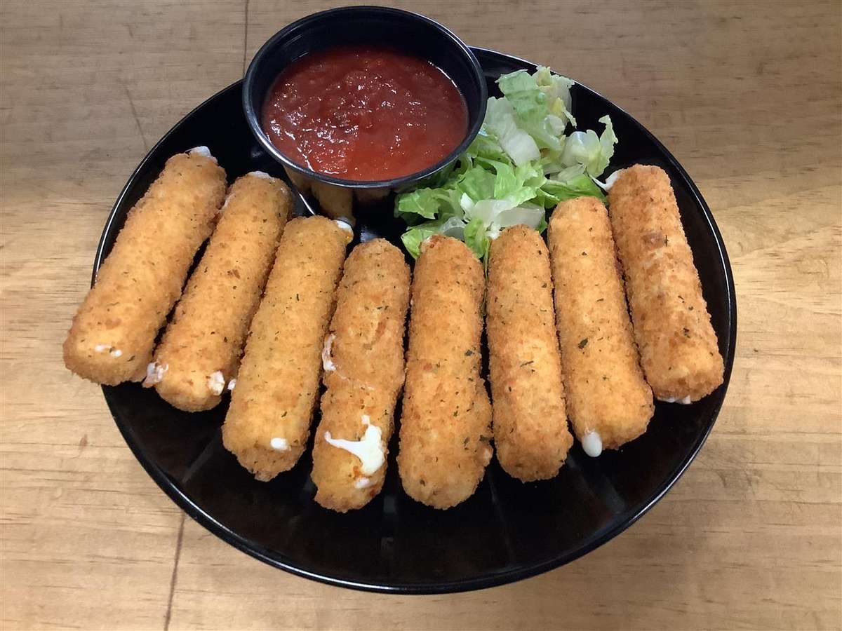 Mozzarella Sticks - Via Roma Pizza & Mediterranean | North Conway, NH