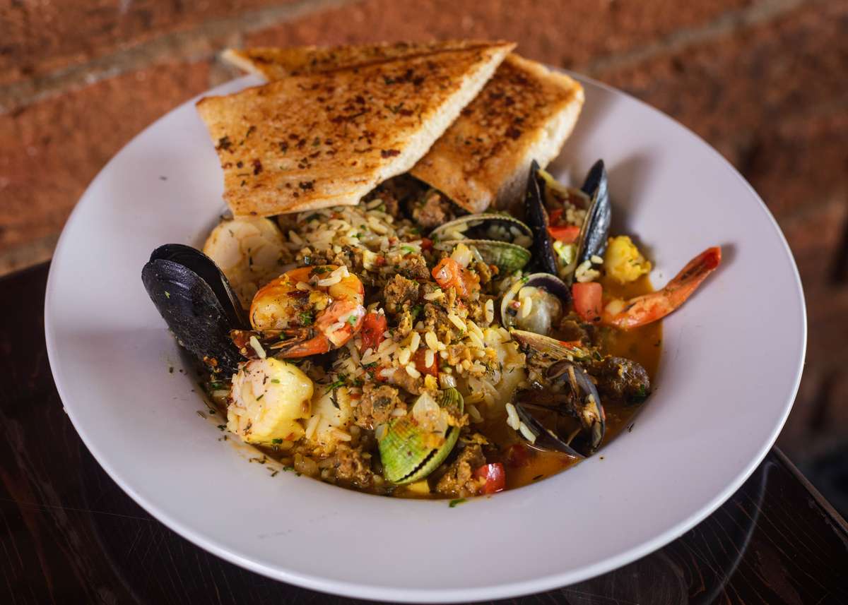 SEAFOOD PAELLA