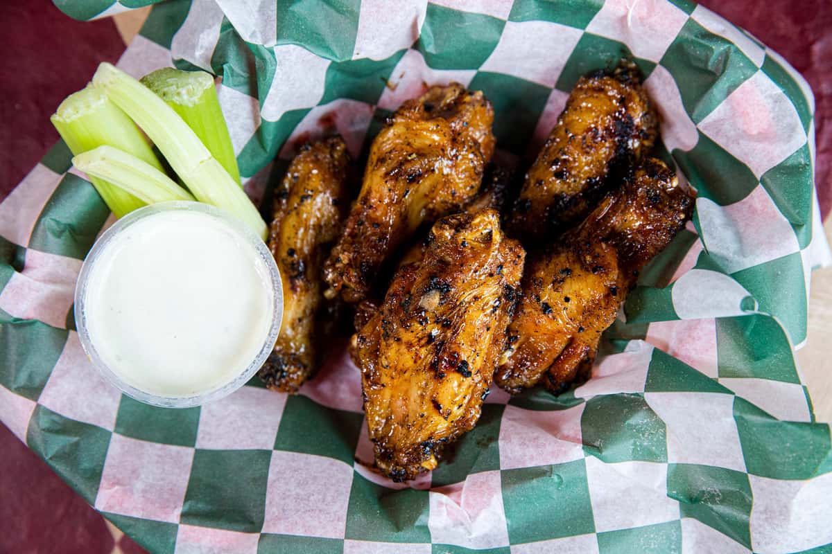 charbroiled wings
