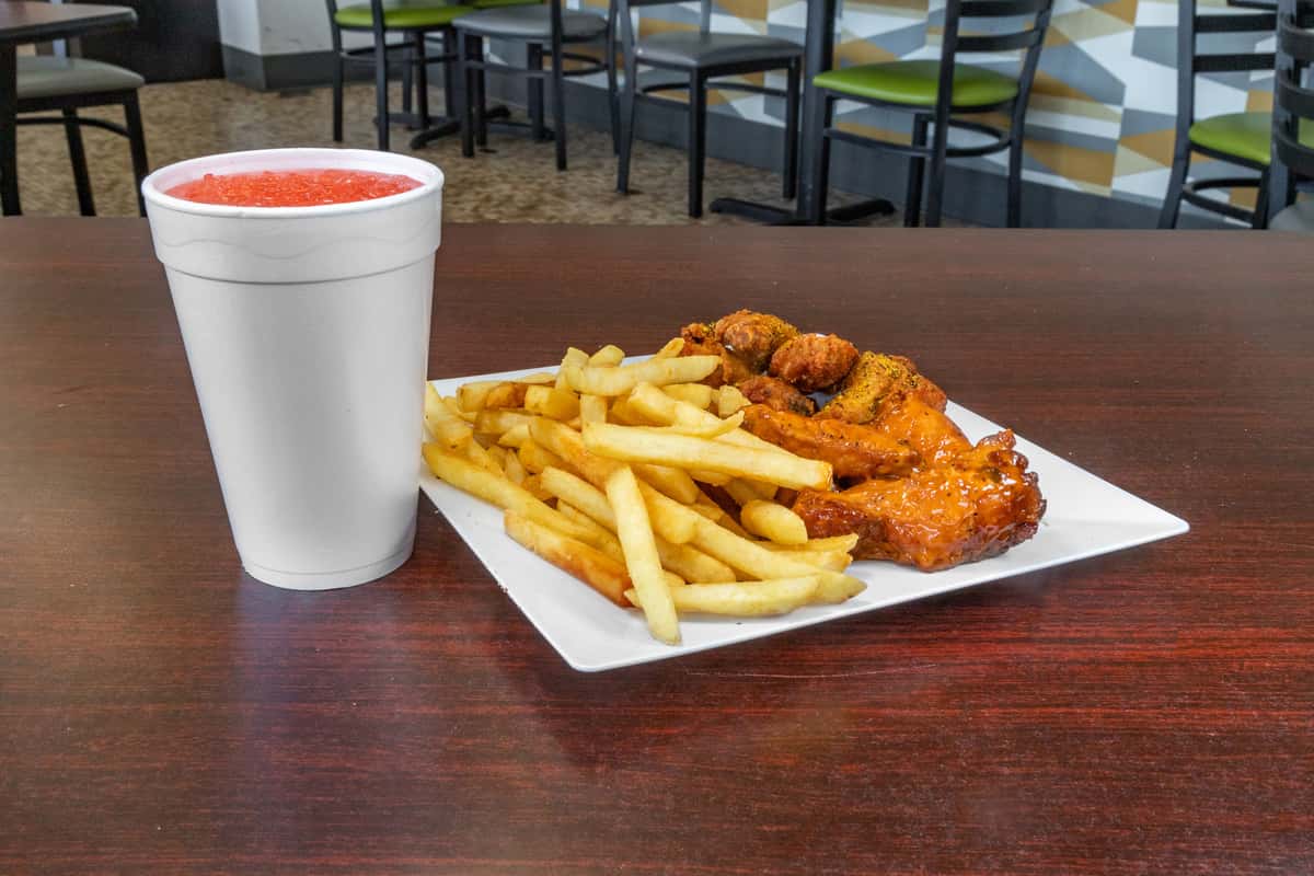 Holywings© ホーリーウィングス　N3セット20点 15-piece Wings Combo - Wings R King - Chicken Wings Restaurant in AL