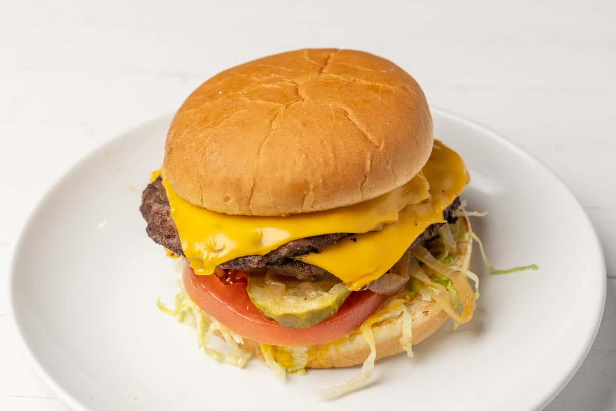 Double Cheeseburger Special - Menu - Pappys