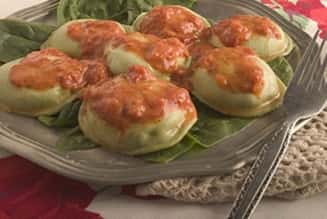 Large Round Spinach and Cheese Ravioli (Boxed)